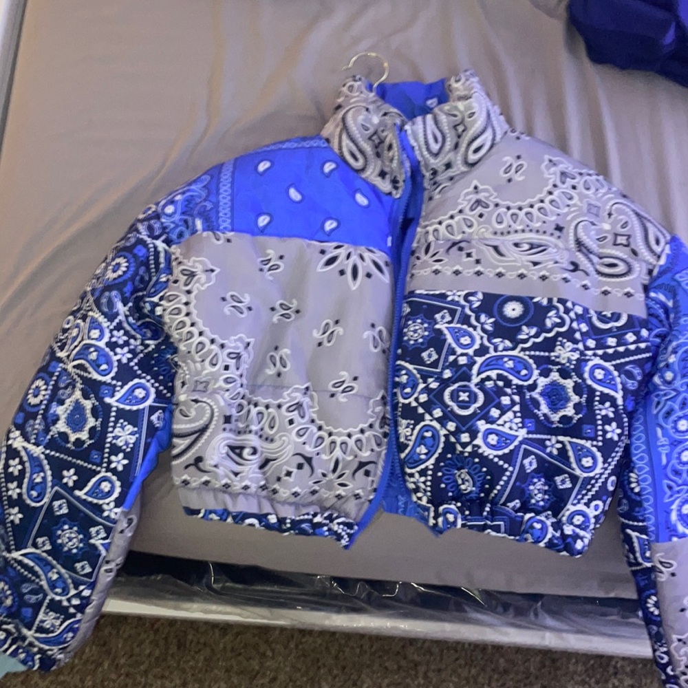 Cropped jacket